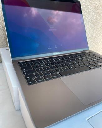 MacBook Pro 13" M1 16GB RAM 1TB-Originale Apple