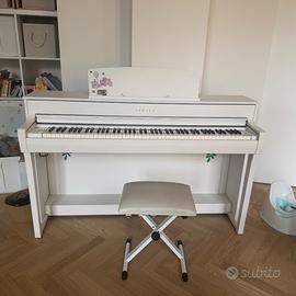 yamaha clp 745