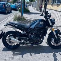 Benelli Leoncino 500 Stradale