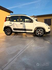 FIAT PANDA 1.0 FIREFLY 70CV S&S HYBRID CITY LIFE