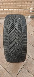 Pneumatico  4 stagioni 
