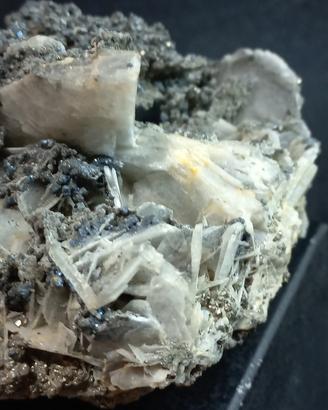 Barite/pirite/galena Silius 