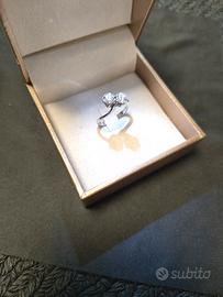 Anello con diamanti naturali certificati 