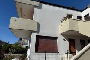 Appartamento di 70 m² con 3 locali a Massa