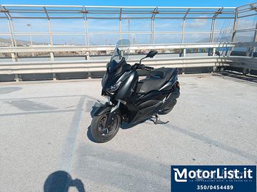 Yamaha XMAX 300 Iron Max 15.999 km PREZZO FLASH