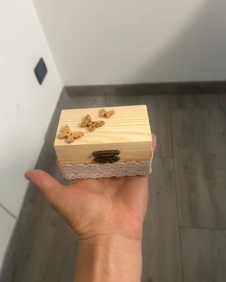 Realizzo scatole/bomboniere/candele ceremonia