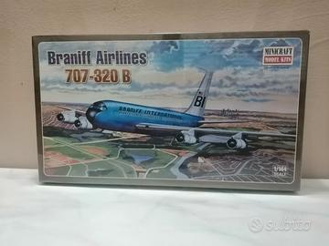 Aereo Kit Boeing 707-320 B "Braniff Airlines