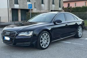 Audi A8 4.2 V8 TDI QUATTRO 351cv