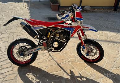 FANTIC 125 4t competition
