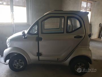 Quadriciclo elettrico