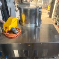 Hamburgatrice automatica refrigerata