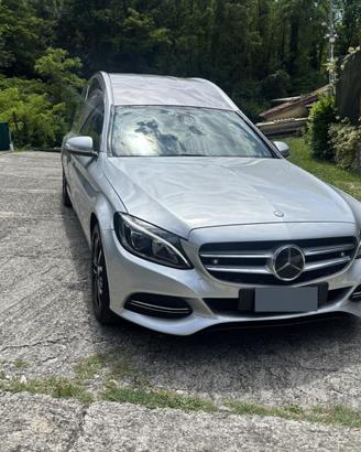 Autofunebre Mercedes