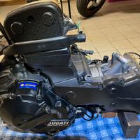 Motore completo Ducati Hypermotard 821 SP 2014