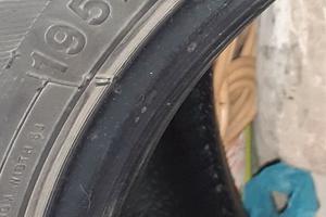 Pneumatico 195/50/15