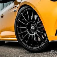 Cerchi in lega OZ Racing Superturismo LM 8,5x19