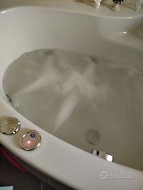 "Vasca idromassaggio Titan wellness"