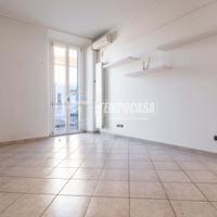 Ufficio a Saronno Viale Rimembranze 2 locali