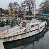 Barca a vela cabinato  7 metri del 1969