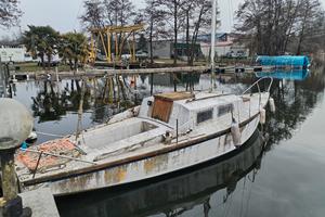 Barca a vela cabinato  7 metri del 1969