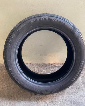 215/55 R 18 kumho