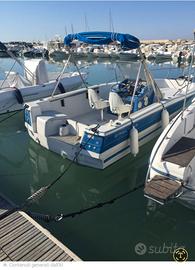 motoscafo bayliner mod. Capri