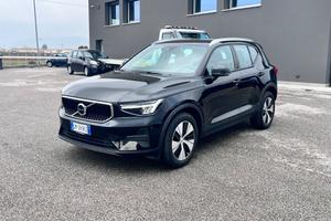 VOLVO XC40 T2 Core