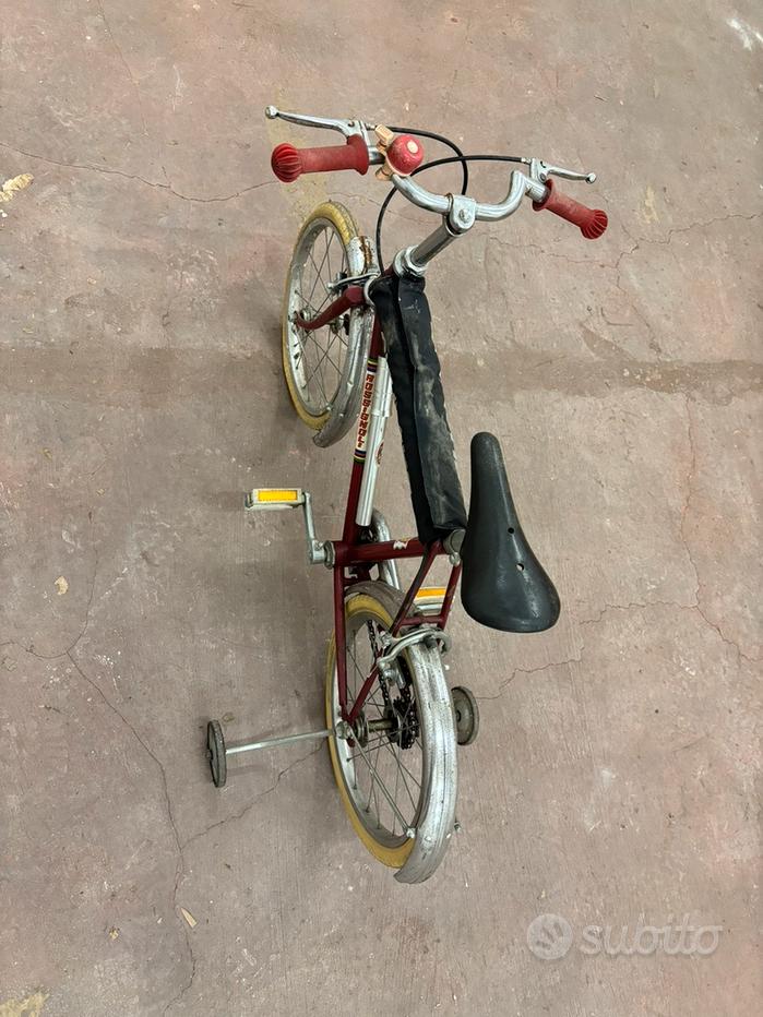Lot 15 Paires Poignées Vélo Et Scooter Vintage + 11 Dépareillées – Pour Pièces