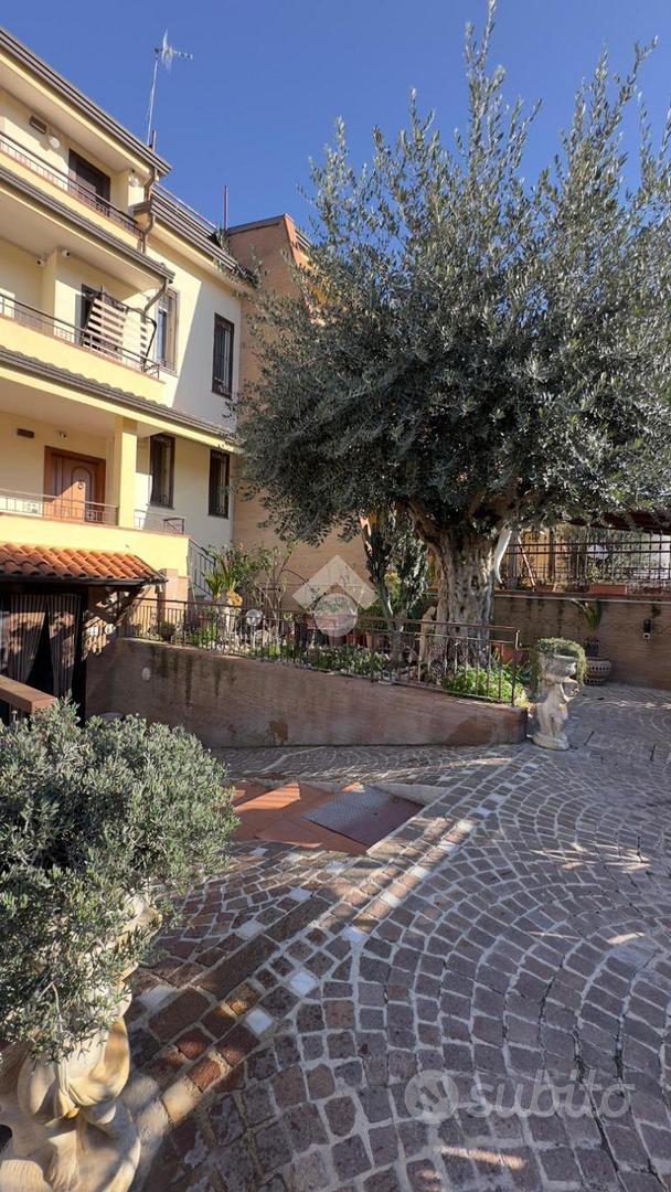 VILLA SINGOLA A CESA - Vista 3