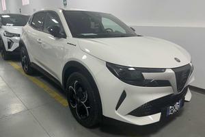 ALFA ROMEO Junior SPECIALE 1.2 Hybrid 145 CV eDC