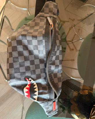 Marsupio sprayground