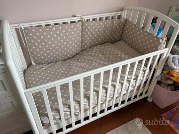 Lettino con sbarre Pali con materasso e paracolpi