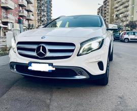 MERCEDES BENZ GLA 200d Enduro 4Matic Auto