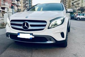 MERCEDES BENZ GLA 200d Enduro 4Matic Auto