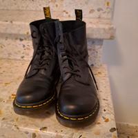 ANFIBI DR .MARTENS
