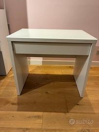 Scrivania con cassetto e top in vetro