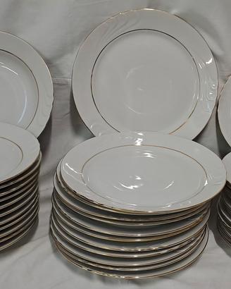 servizio piatti in porcellana da 12