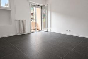 ZONA FONDAZIONE PRADA - MONOLOCALE INTERAMENTE RIS