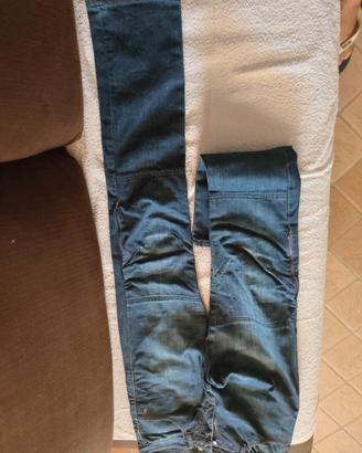 pantaloni da moto 
