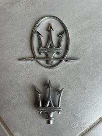 Emblema targhetta maserati