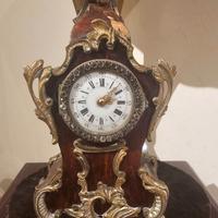 Orologio antico in tartaruga