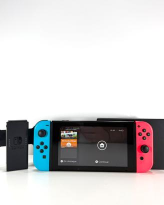 Console Nintendo Switch Completa di accessori cavi