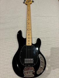 Basso Sterling by Music Man Sub Ray4 BK black