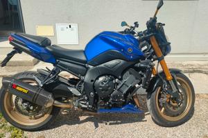 YAMAHA FZ8 2012 ACCESSORIATA PERFETTA
