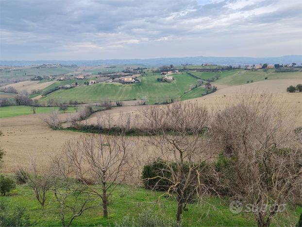 Monolocale a Monte San Giusto