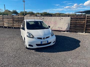 Toyota Aygo 1.0 12V VVT-i 5 porte Sol Connect