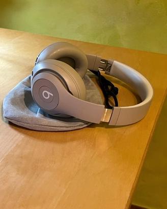 Beats Studio Pro
