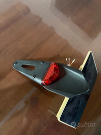 Porta targa con faro led