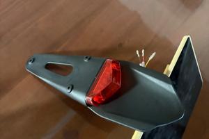 Porta targa con faro led