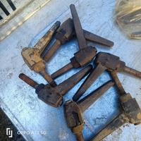 MANIGLIE  a RIPRESA  e maniglie a bloccaggio