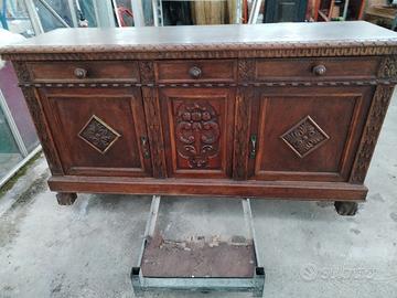 Antica credenza tirolese 
